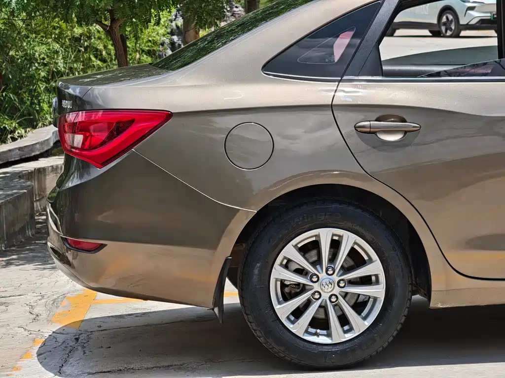 Excelle GT 英朗 2015款 15 N 手动进取型