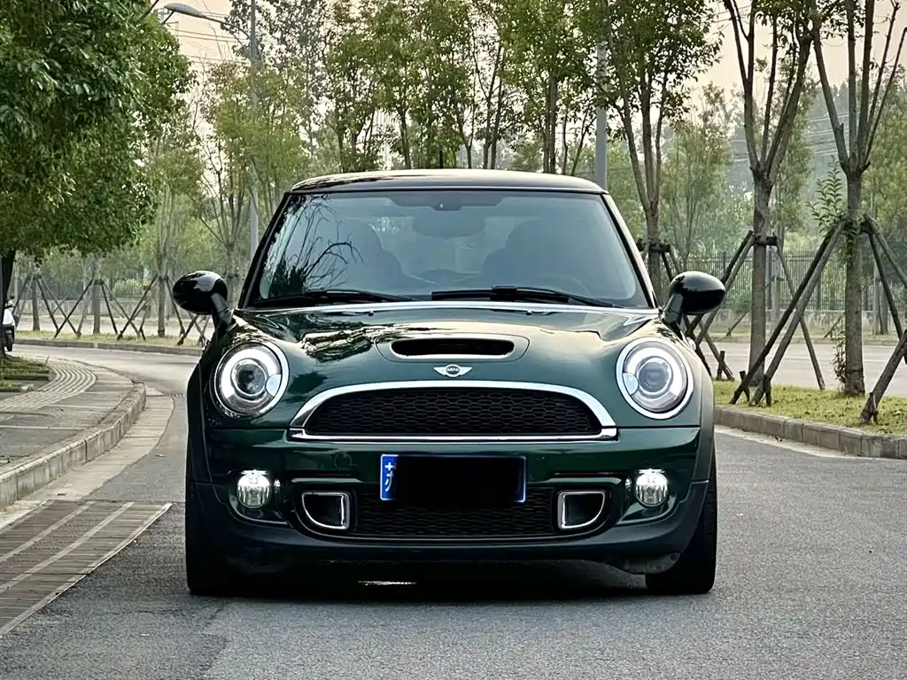 MINI 1.6 T COOPER S Bayswater