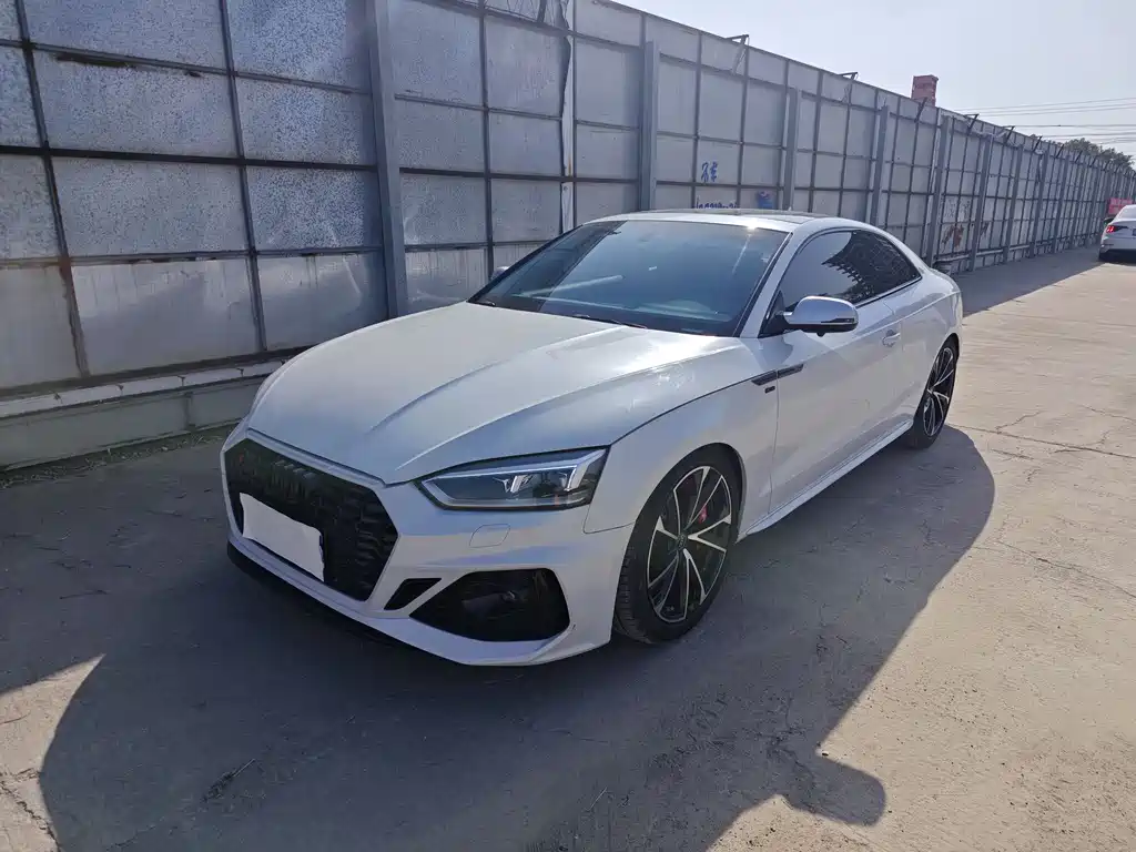 Audi A5 (Import) 2.0 TFSI Coupe