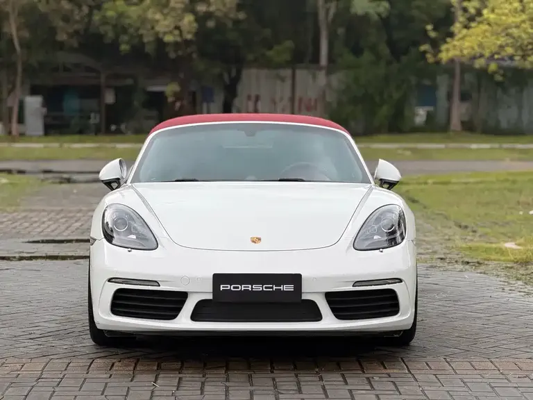 Porsche 718 Boxster 2.0 T