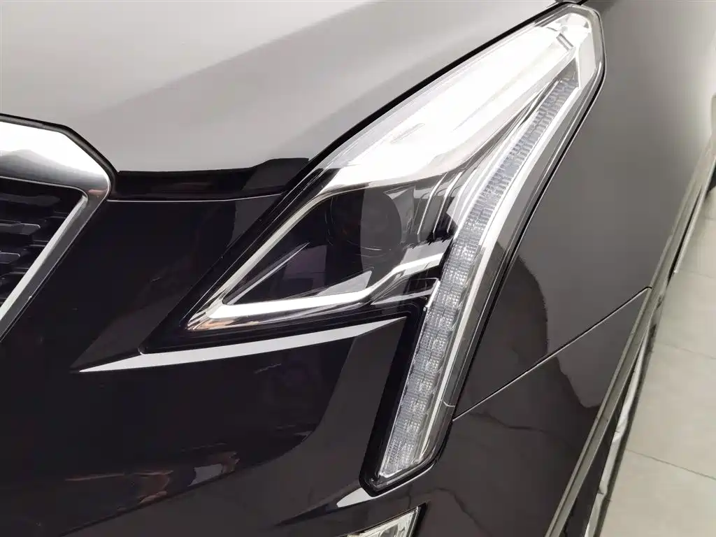 Cadillac XT5 Facelift 28 T Luxury