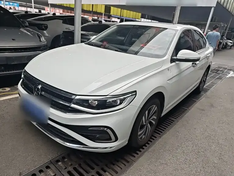 Volkswagen Bora 280 TSI DSG Comfort Travel