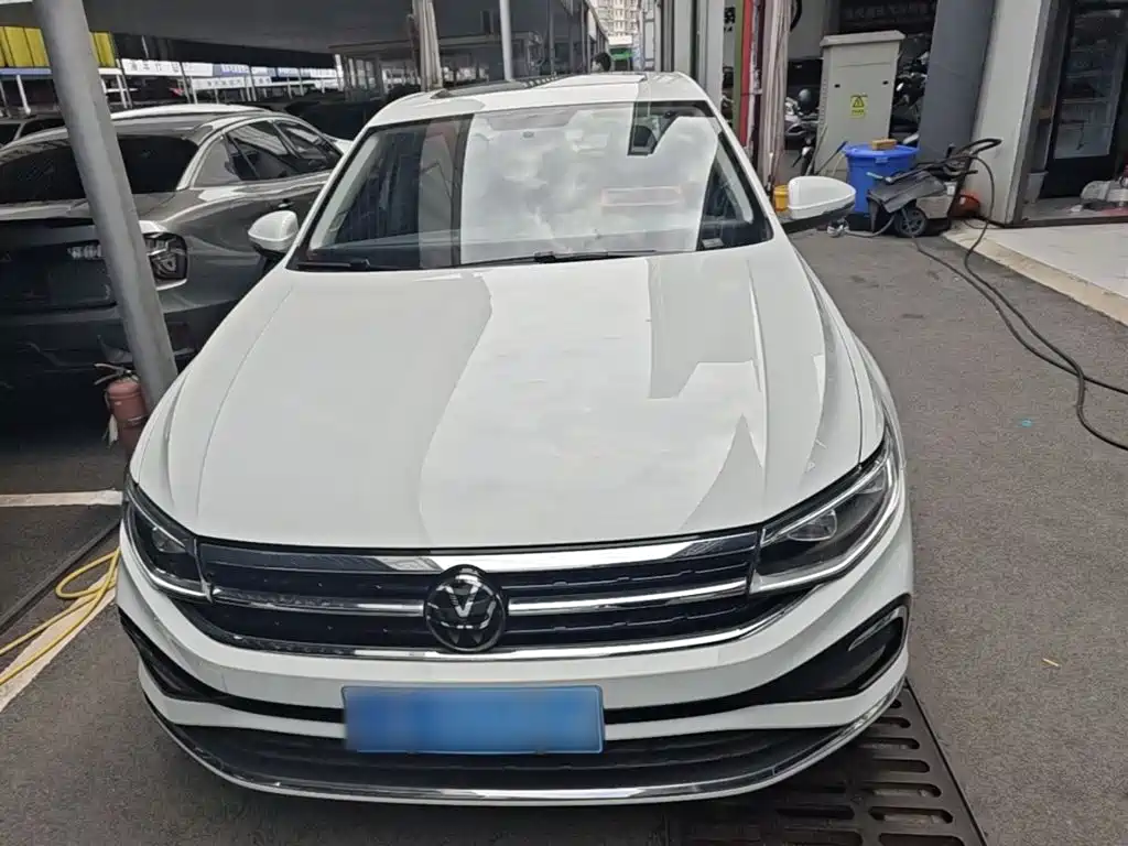 Bora 280 TSI DSG Comfort Travel