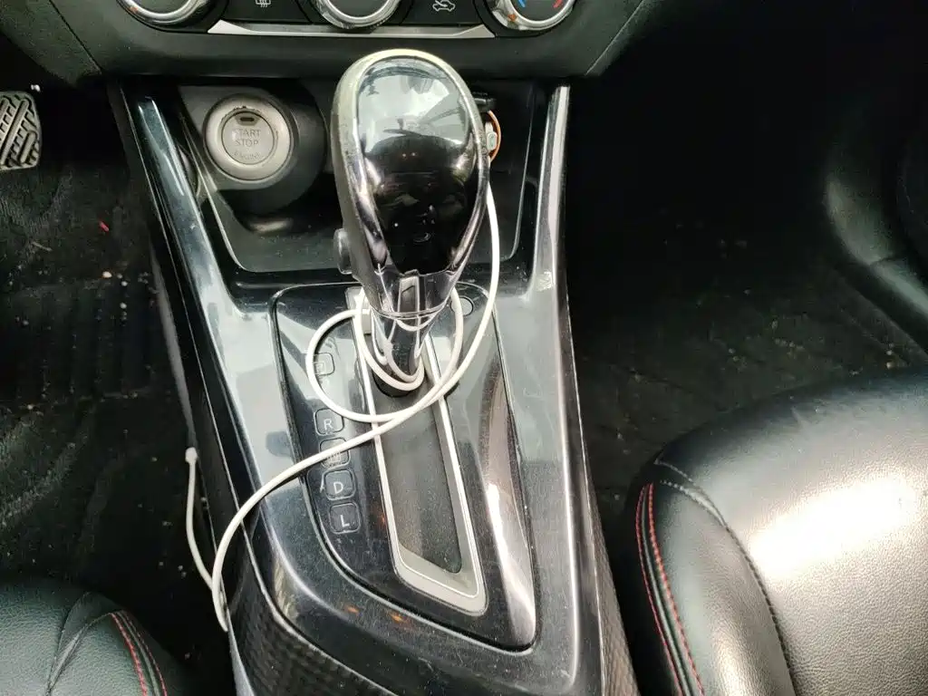 Lannia 1.6 L CVT Smart Cool