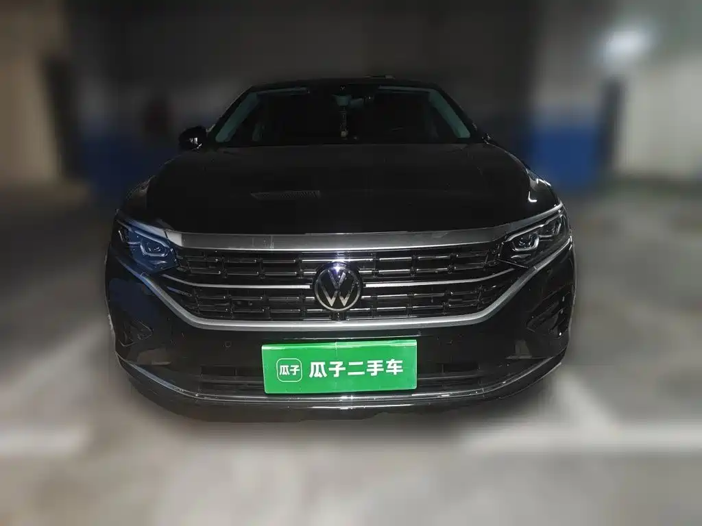 Passat 380 TSI Luxury