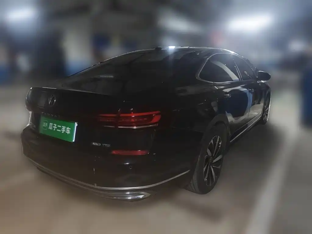 Passat 380 TSI Luxury