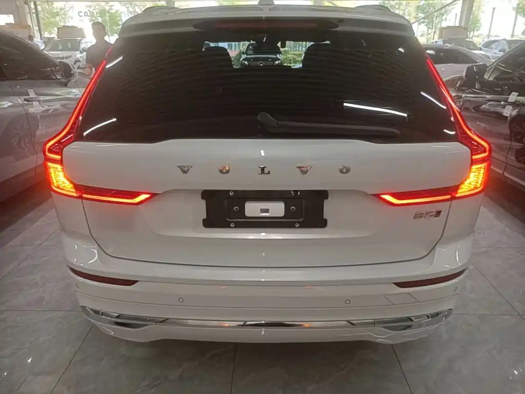 Volvo XC60 B5 4 WD Smart Ease Luxury