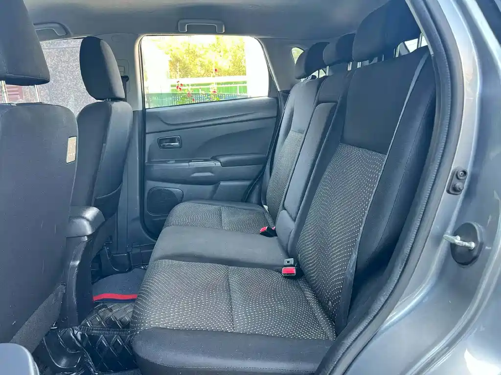 ASX 2.0 L CVT 2 WD Elite