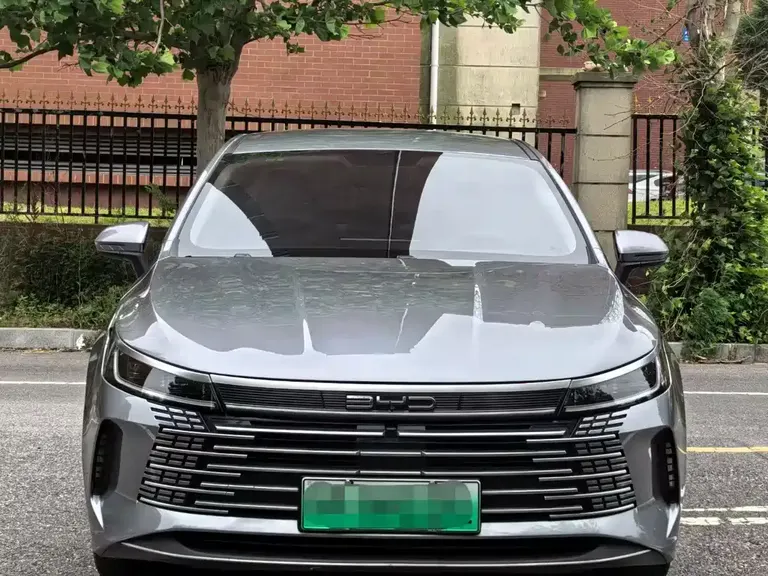 BYD Destroyer 05 Glory DM-i 55 KM Luxury