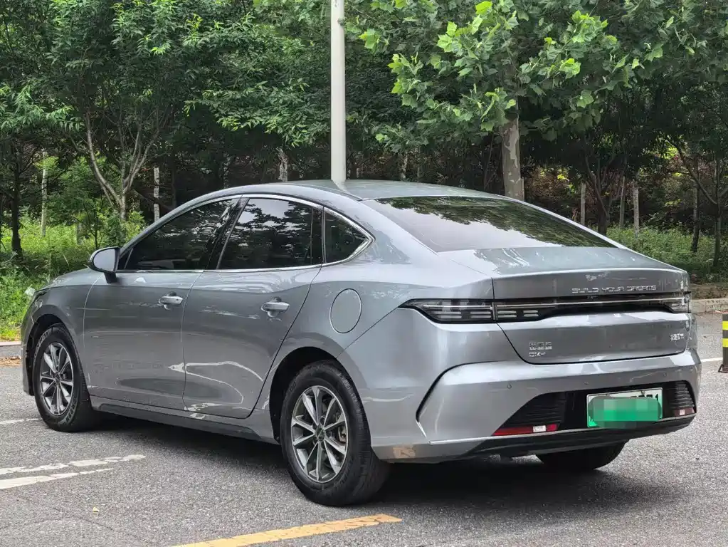 Destroyer 05 Glory DM-i 55 KM Luxury