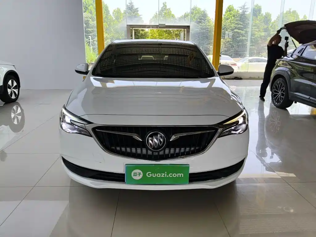 Excelle GT Facelift Exemplary 1.5 L Auto Elite
