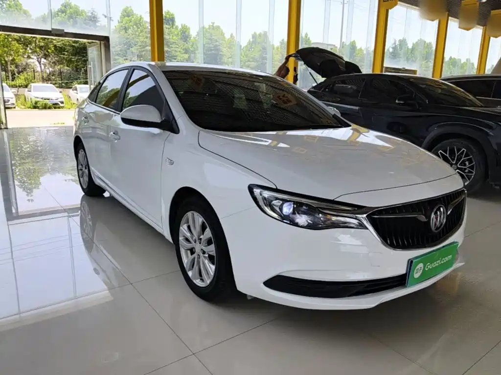Excelle GT Facelift Exemplary 1.5 L Auto Elite