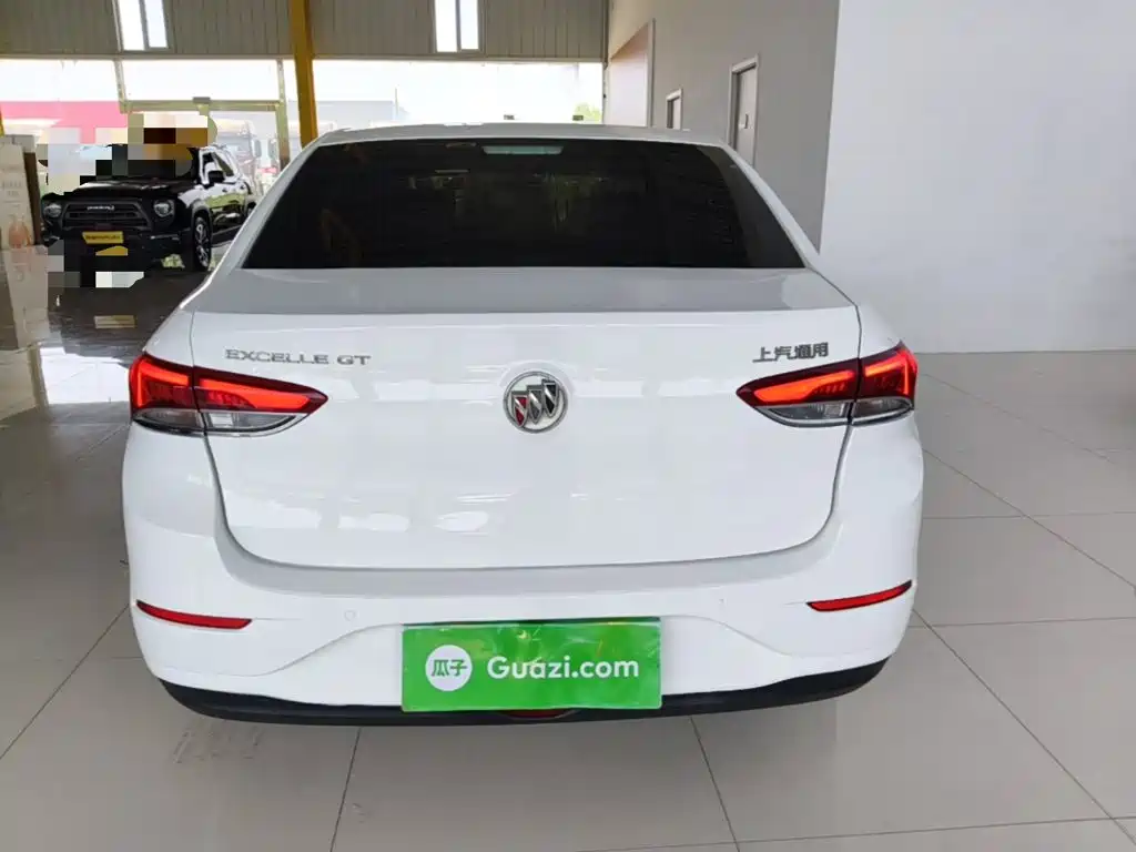 Excelle GT Facelift Exemplary 1.5 L Auto Elite