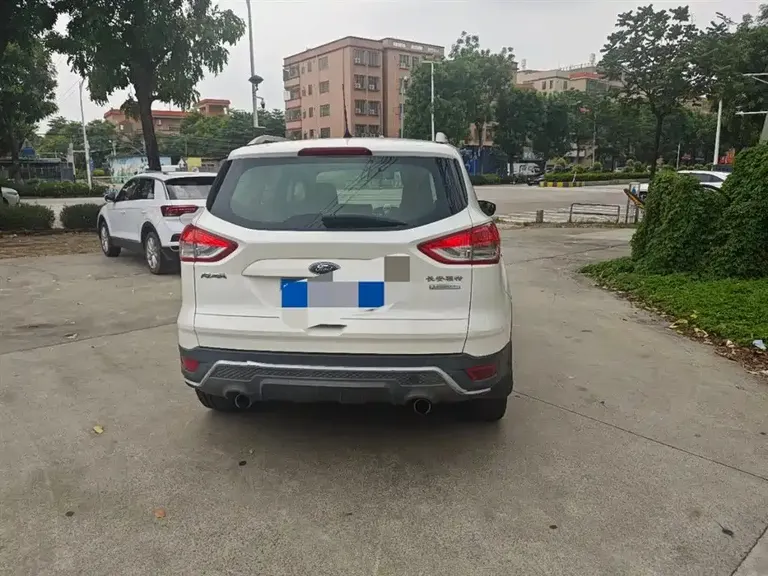 Ford Kuga 1.5 L GTDi 2 WD Comfort