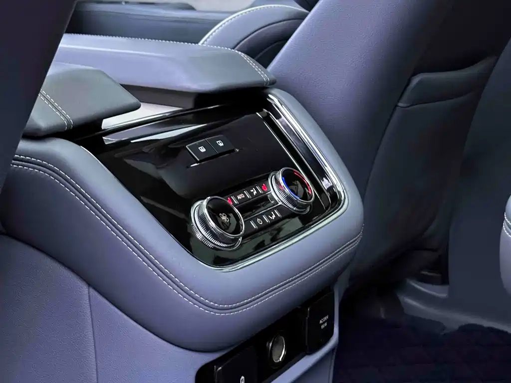 Navigator 3.5 T President Series CN-VI