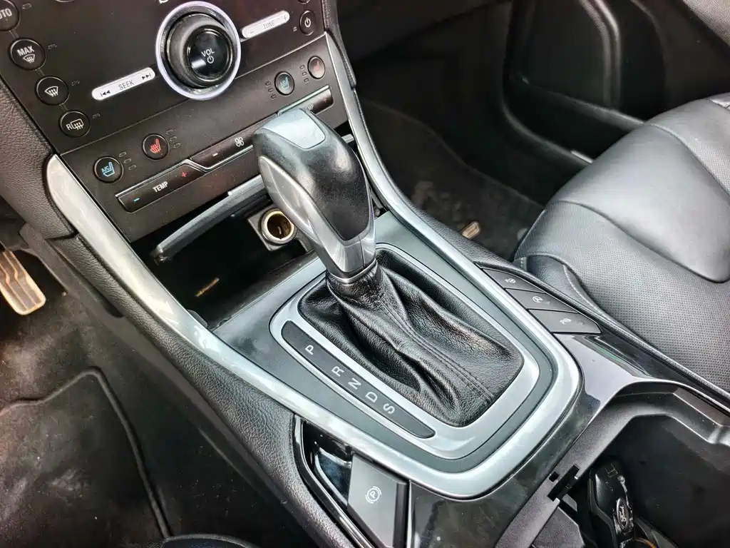 Edge EcoBoost 245 4 WD Supreme Sharp 7-seat