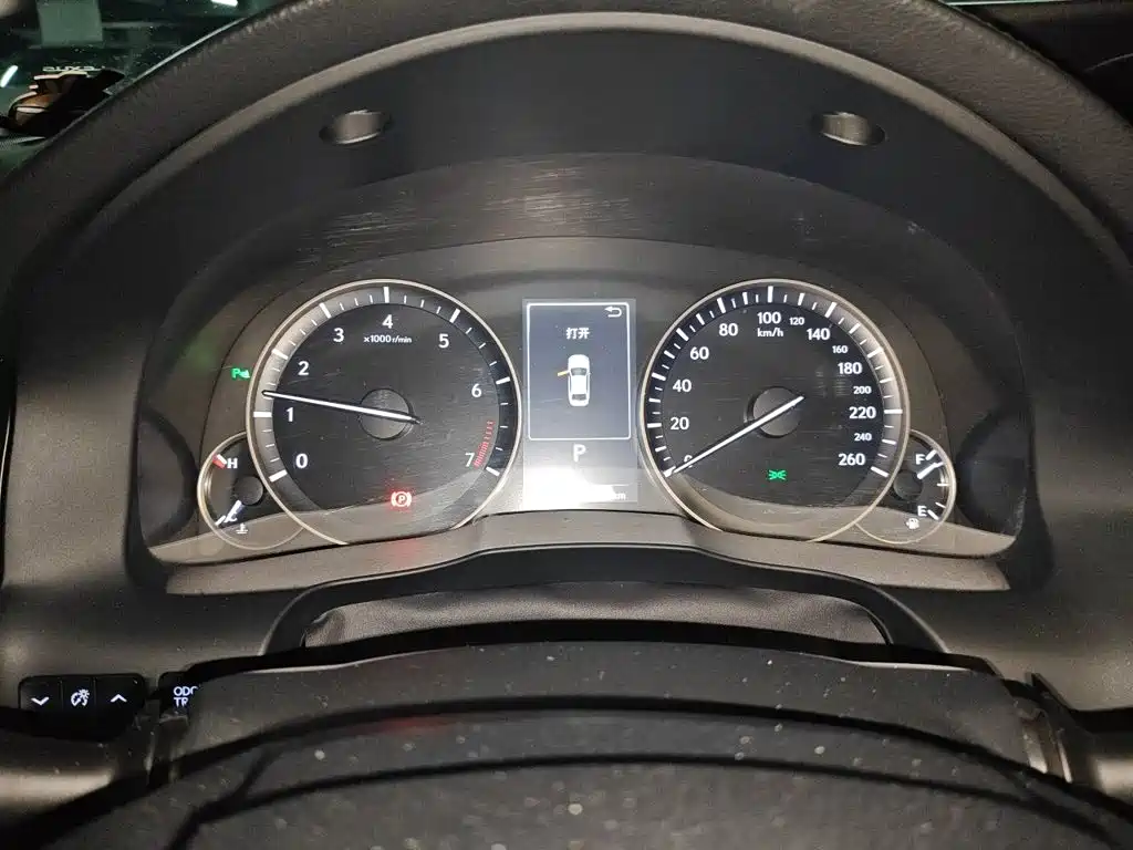 Lexus ES 200 Elite