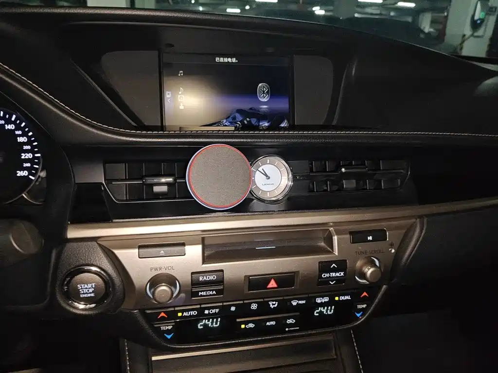 Lexus ES 200 Elite