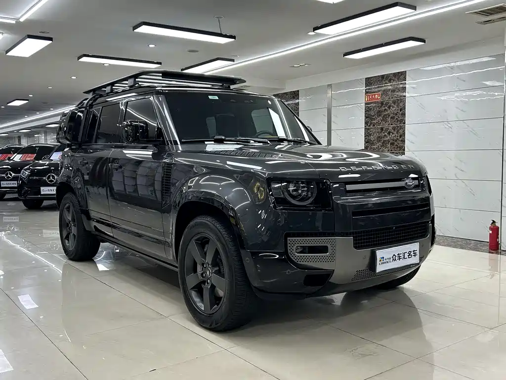 Land Rover Defender 110 3.0 T P400 X-DYNAMIC HSE