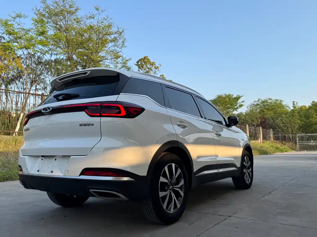 Tiggo 7 1.5 T CVT Luxury