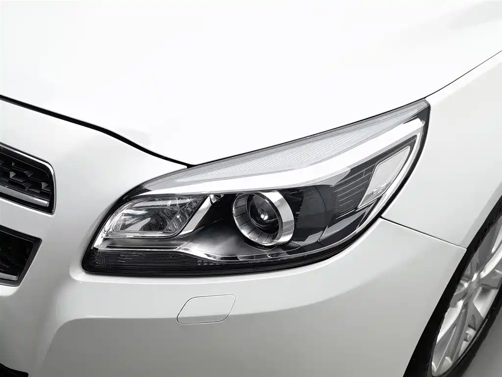 Malibu 2.0 L Auto Luxury