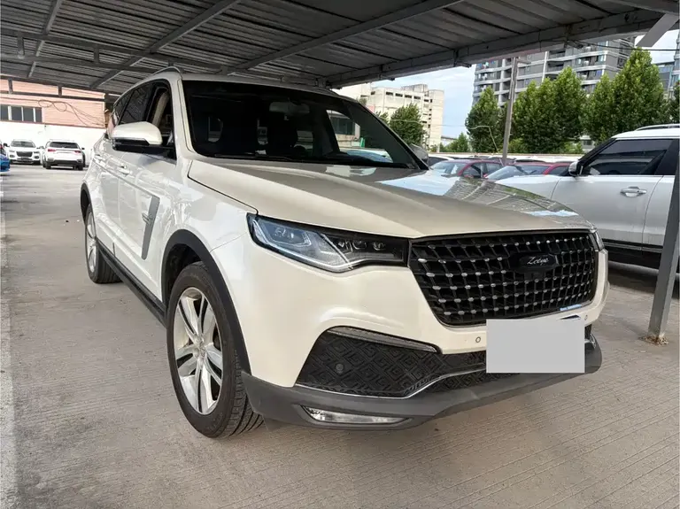 Zotye 众泰T800 众泰T800 2018款 2.0 T 自动尊享智联型 7座