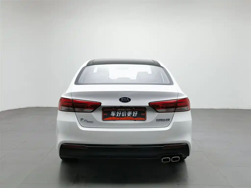 Kia K4 1.8 L Auto DLX Special