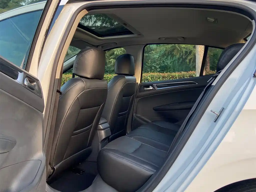 Peugeot 308 1.6 L Auto Style