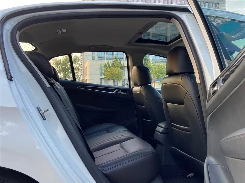Peugeot 308 1.6 L Auto Style