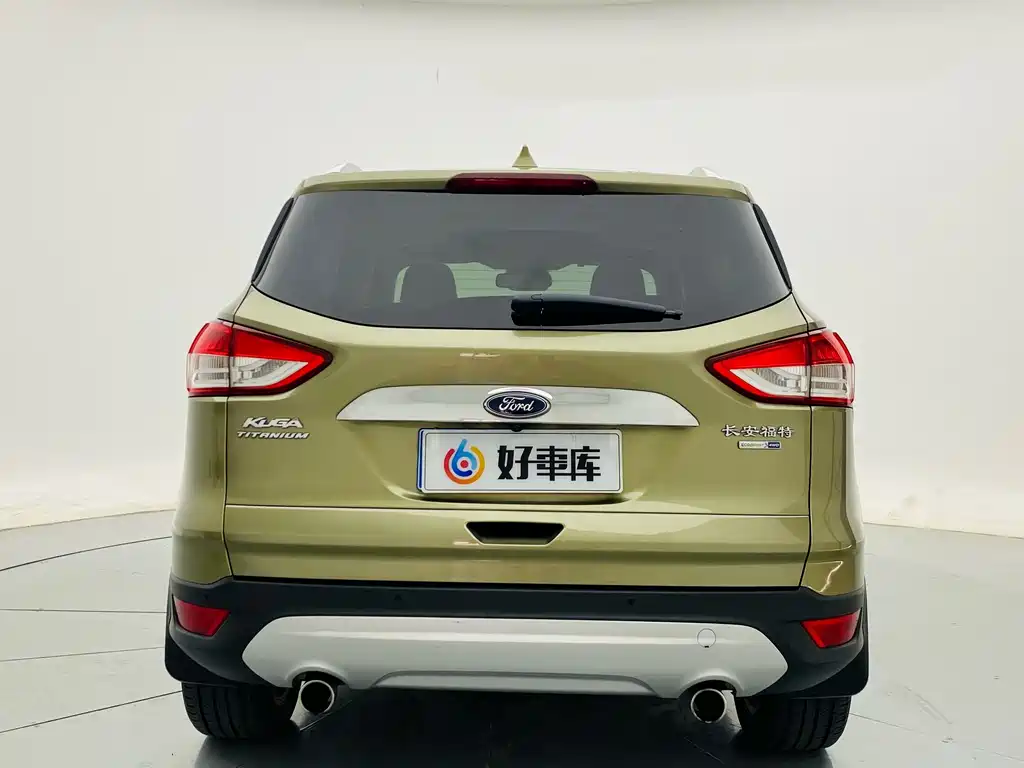 Kuga 2.0 L GTDi 4 WD Distinguished