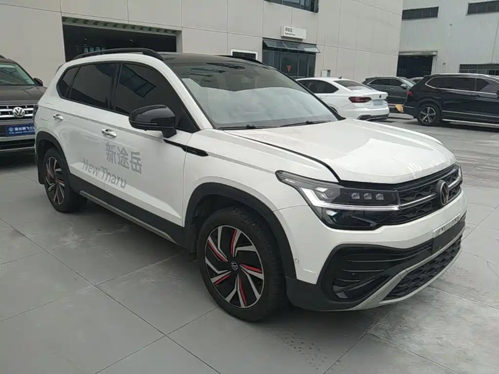 Tharu 300 TSI 2 WD Moon Supreme
