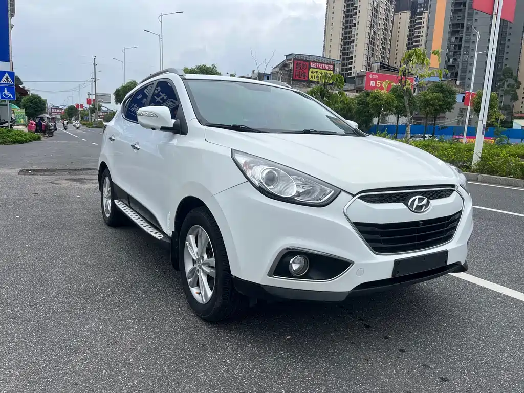 Hyundai ix35 2.0 L Auto 2 WD Intelligent GLS CN-IV
