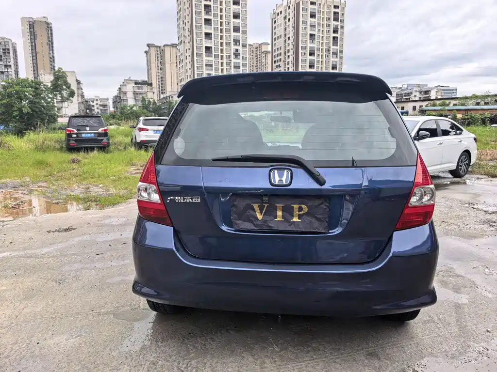 Fit 1.5 L CVT Comfort