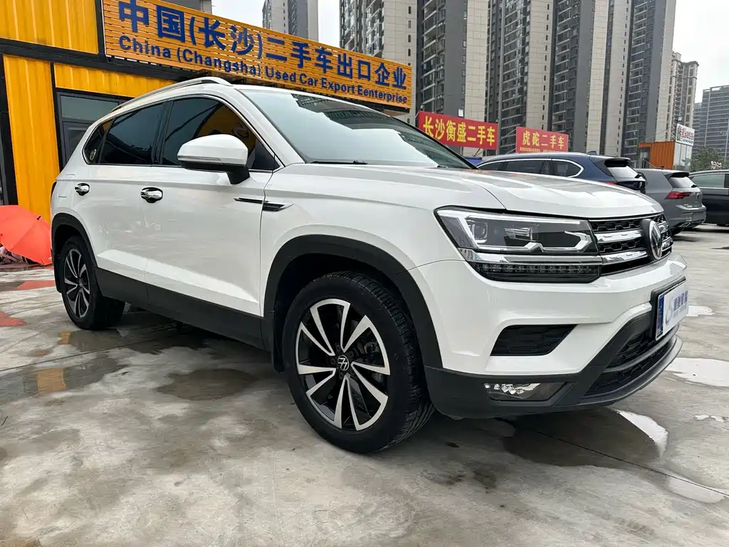 Tharu 280 TSI 2 WD Luxury
