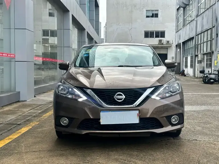 Nissan Sylphy 1.6 XV CVT Premium
