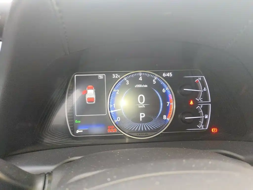 Lexus ES 200 Outstanding CN-V