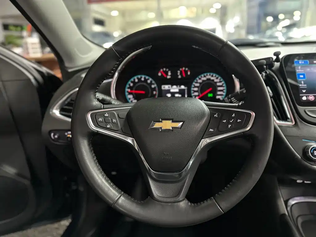 Malibu XL 535 T CVT Sharp Dynamic