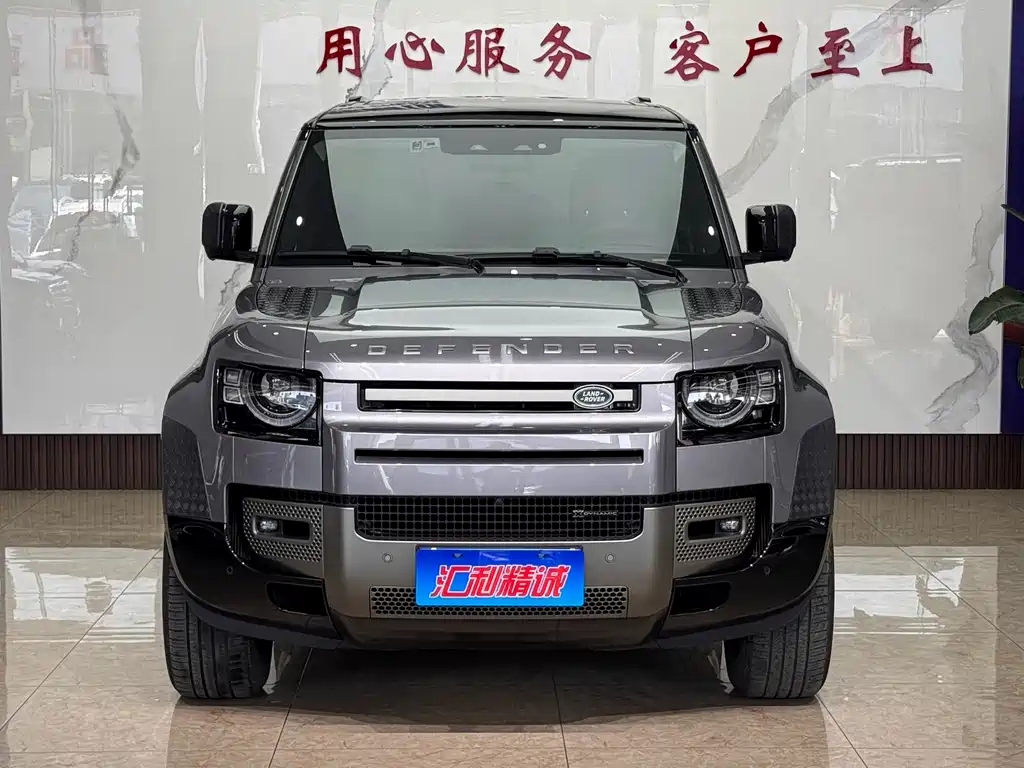 Land Rover Defender 110 3.0 T P400 X-DYNAMIC HSE