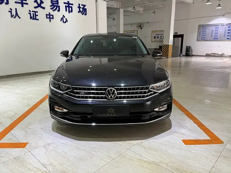 Volkswagen Magotan 200 10 K Commemorative 280 TSI DSG Comfort