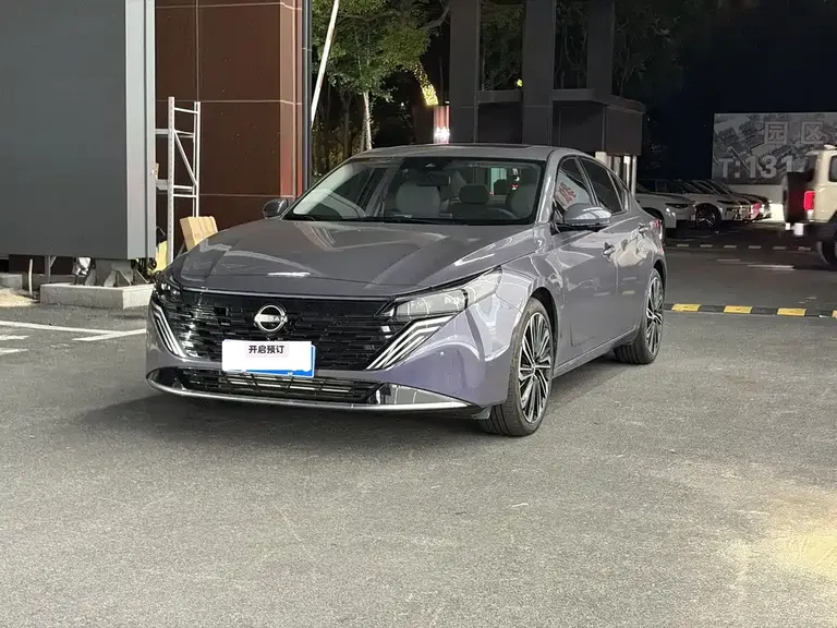 Nissan Teana 天籁 2026款 鸿蒙座舱 2.0 T 旗舰版