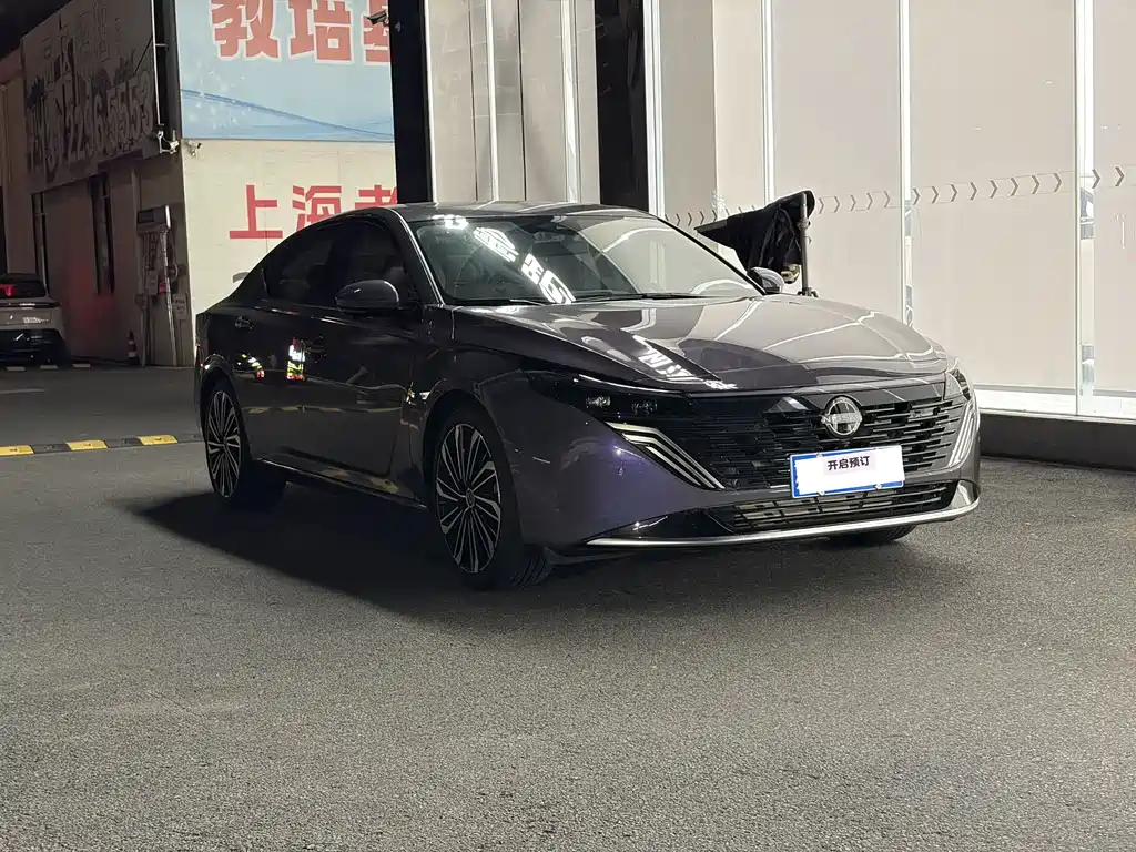 Teana 天籁 2026款 鸿蒙座舱 2.0 T 旗舰版