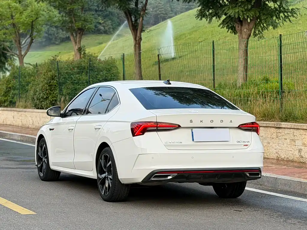 Octavia PRO TSI280 Premium