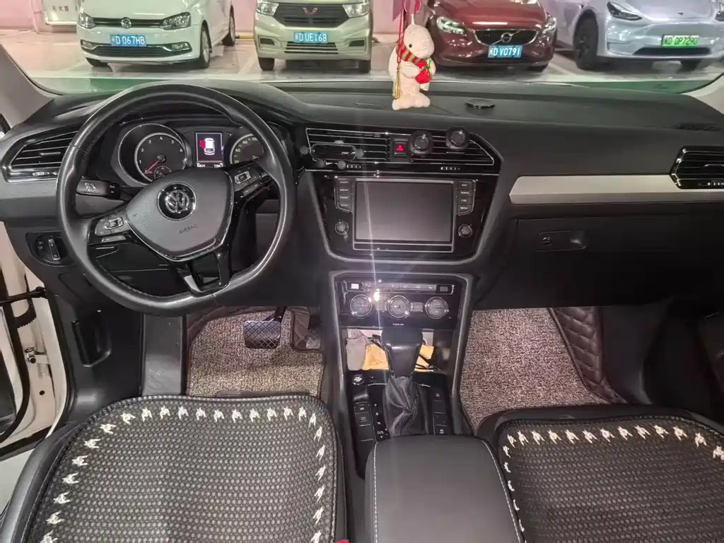 Tiguan L 330 TSI Auto 2 WD Luxury
