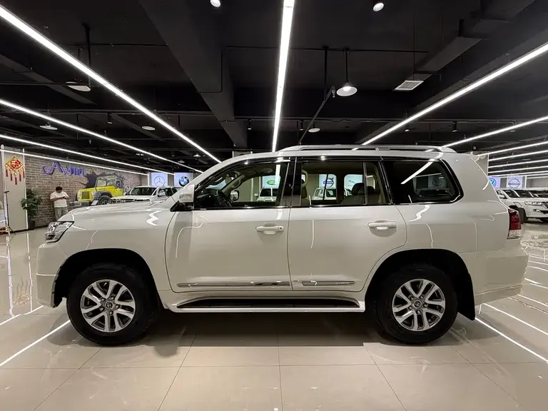Toyota Land Cruiser (Import) 4.0 L Middle East