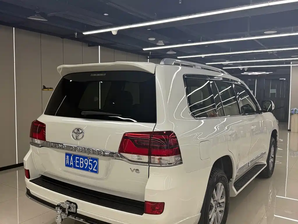 Land Cruiser (Import) 4.0 L Middle East