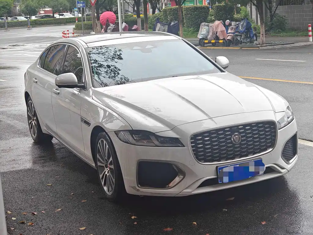 Jaguar XFL XFL 2.0 T P250 2 WD Premium Luxury