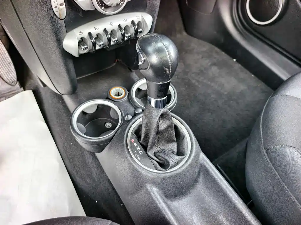 MINI CLUBMAN 1.6 L COOPER Cheer