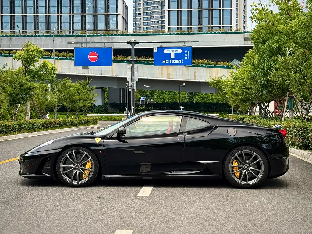 Ferrari F430 Scuderia Coupe 4.3