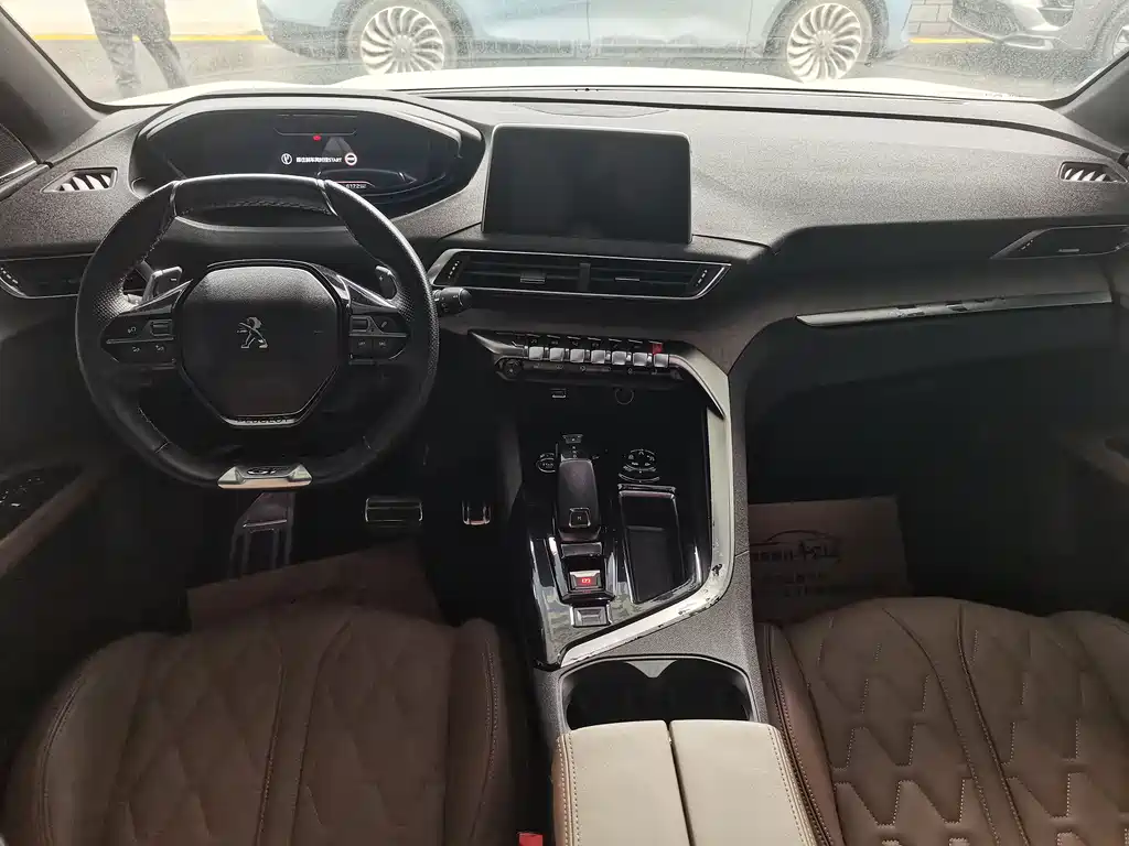 Peugeot 5008 380 THP 7-seat Luxury GT