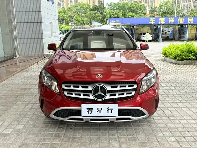 Mercedes-Benz GLA GLA 200 Dynamic